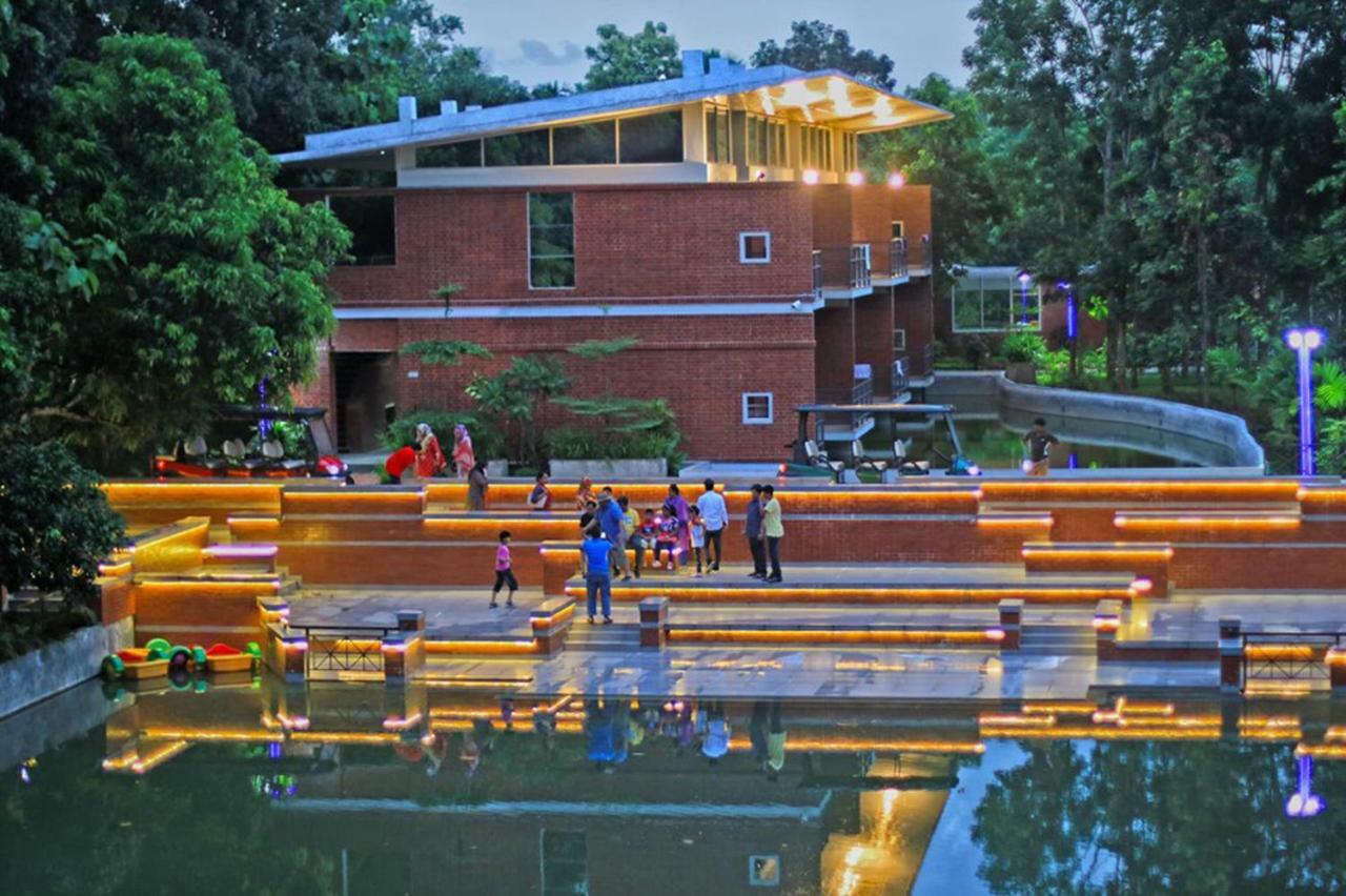 Sarah Resort Gazipur Экстерьер фото