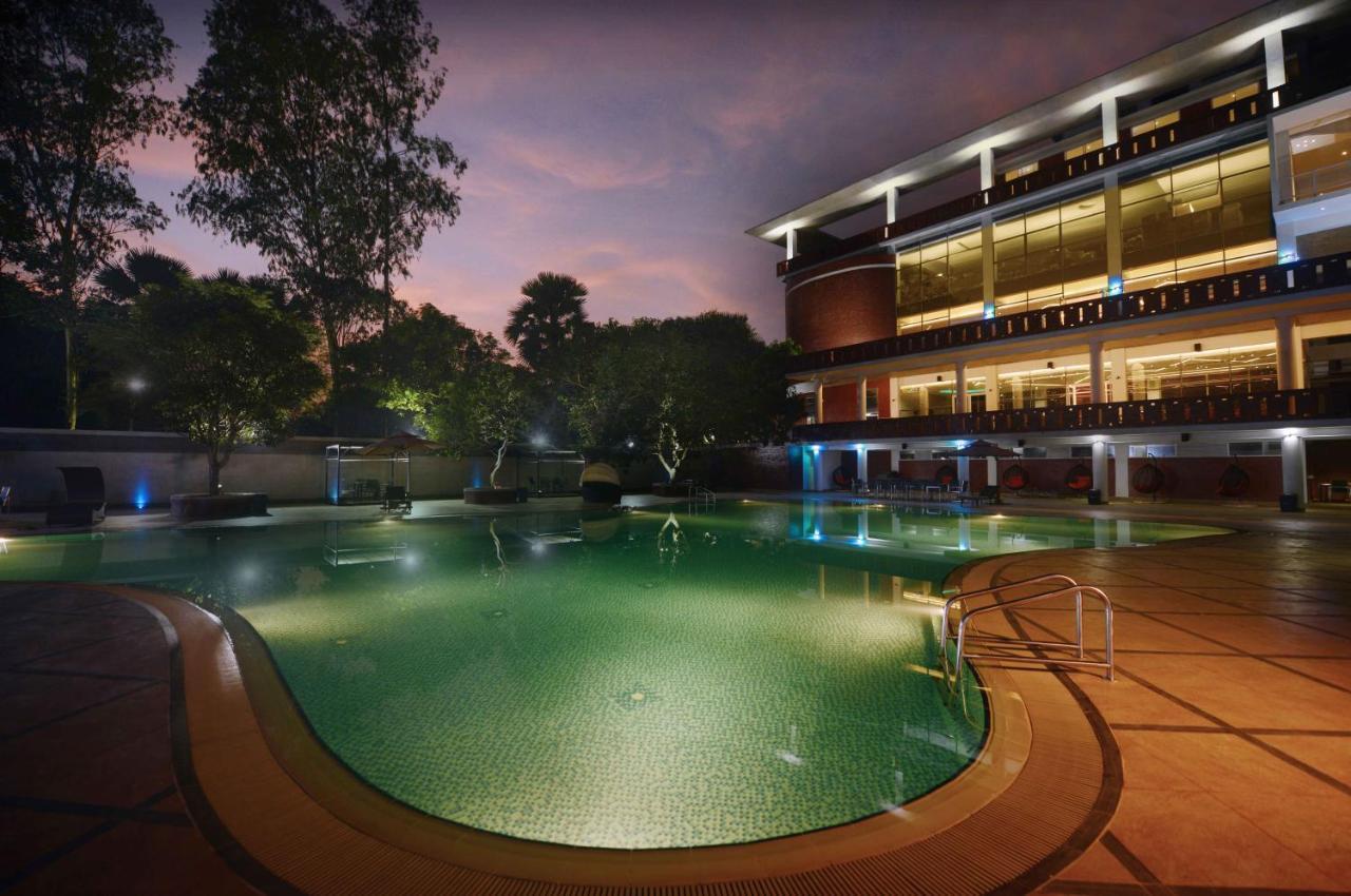 Sarah Resort Gazipur Экстерьер фото